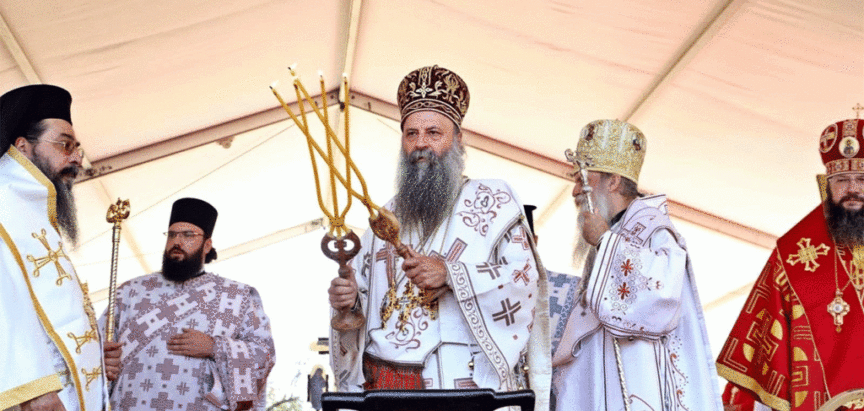 Patrijarh Porfirije pozvao vjernike na molitvu za mir u Ukrajini