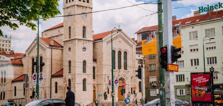 Vodič kroz “katoličko” Sarajevo na 146 stranica