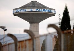 Tko je ugasio Aluminij