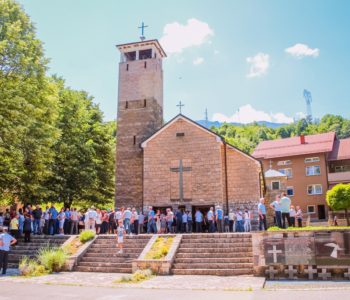 STATISTIKA: Župa Gračac broji 799 članova, kršteno 19 umrlih 17