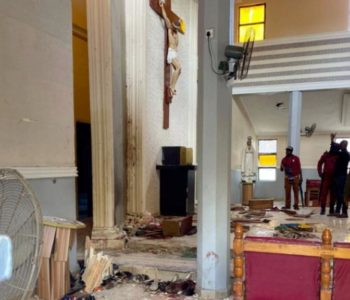 Pokolj u katoličkoj crkvi u Nigeriji