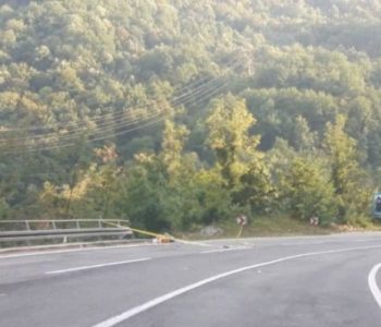 Maloljetnik poginuo u prometnoj nesreći između Jablanice i Konjica