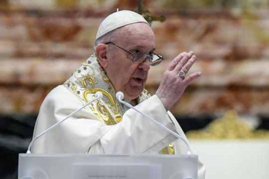 Nakon pet tjedana papa Franjo planira se pojaviti u javnosti