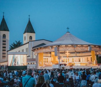 OBJAVLJENA ODLUKA! Sveta Stolica priznala plodove Međugorja, nije proglasila nadnaravnost ukazanja