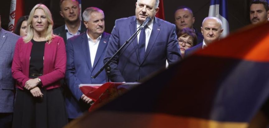 DODIK: “Vratite nam Ustav BiH ili ćemo mi otići, odnijet ćemo 49% BiH”