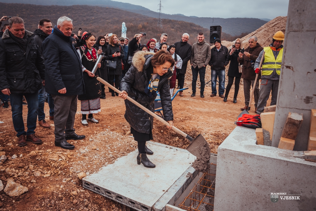 Općina Prozor - Rama • Prvi Put Nakon 40 Godina U Prozor-Rami Položen ...