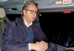 Vučić održao tajni sastanak sa Srbima s Kosova, zamolio ih da se povuku s barikada