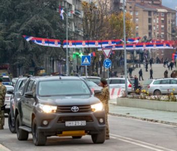 Kosovska policija ušla u sjeverni dio Mitrovice, Srbija razmišlja o slanju vojske