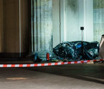 Mercedesom se zabio u najpoznatiji berlinski spomenik, poginuo na mjestu nesreće