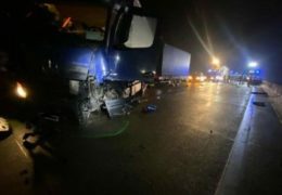 ZABILA SE U KAMION VOZAČA IZ BIH: U Austriji vozila u krivom smjeru na autoputu, poginula na licu mjesta