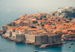 Uhićen državljanin BiH u Dubrovniku, kao šef smjene ukrao više od 100 tisuća maraka “pazara”