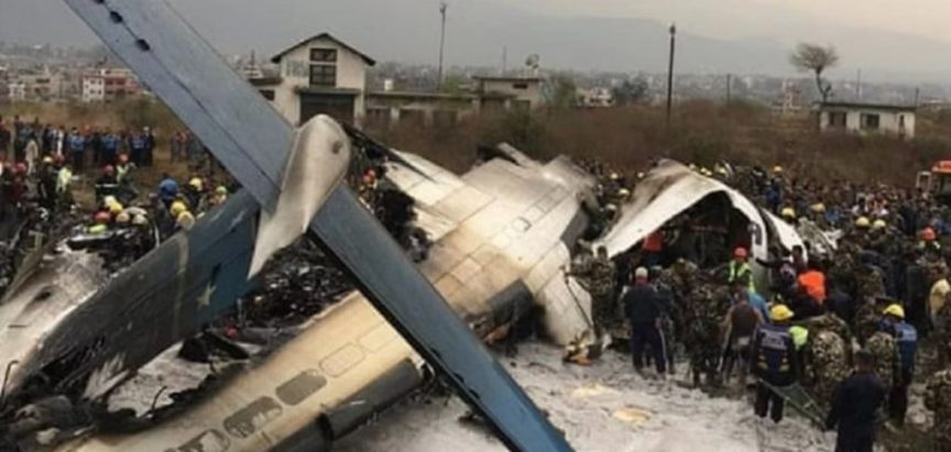 Spasilačke ekipe pronašle su obje crne kutije putničkog zrakoplova koji se srušio u Nepalu