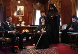 Zelenski napravio “čistku” među ukrajinskim svećenicima: Pronađena proruska literatura i milijuni u gotovini