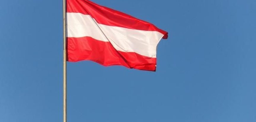 LAKŠE DO PAPIRA: Austrija novim pravilima privlači ljude sa Zapadnog Balkana
