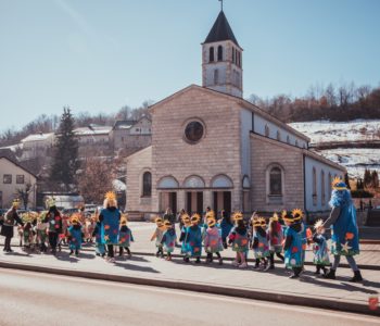 “CICIBAN”: Najslađa povorka maškara prošla kroz grad