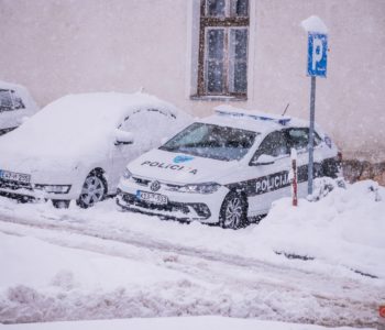 POLICIJSKO IZVJEŠĆE: Iz Perića prijava o nasutoj nepoznatoj tekućini u mjesni bazen za vodu, hakiran Facebook profil…