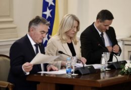 Bez ključnih dokumenata vanjske politike, BiH ranjiva na strane utjecaje