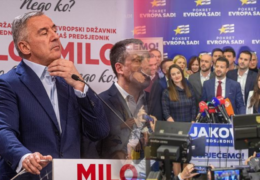 IZBORI U CRNOJ GORI: Đukanović očekuje pobjedu, Milatović kaže da će ga poslati u “političku mirovinu”
