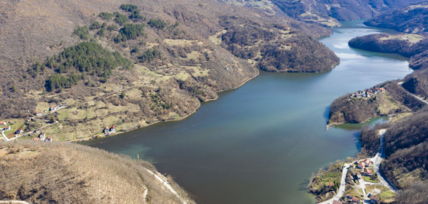 Pozder okupila stručnjake za rješavanje problema Jablaničkog i drugih jezera