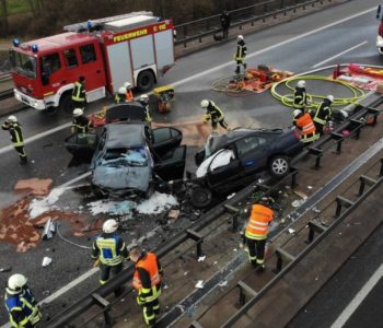 NJEMAČKA: Poginulo je pet 19-godišnjaka, vozač nije imao dozvolu