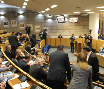 HDZ nije podržao Zakon o zaštiti civilnih žrtava rata u Parlamentu FBiH