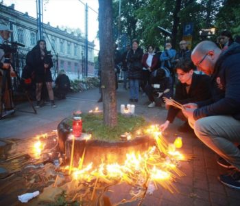 DESETA ŽRTVA POKOLJA U BEOGRADU: Preminula djevojčica ranjena u školi “Vladimir Ribnikar”