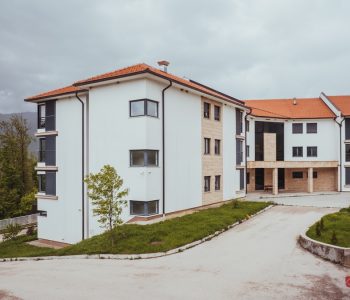 Što je sve poduzimano u zadnje vrijeme oko Doma za stare i nemoćne osobe odgovorio je na pitanja dr. Jozo Ivančević