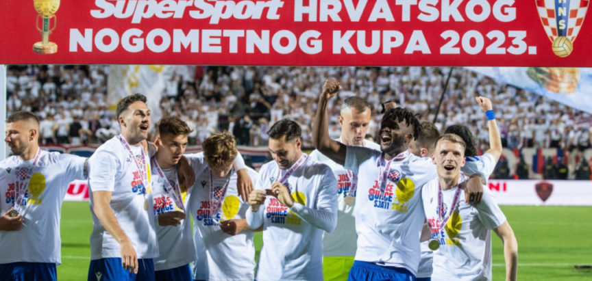 Kup je Hajdukov! Slavlje Bijelih na Rujevici, golovi Melnjaka i Livaje slomili Šibenik