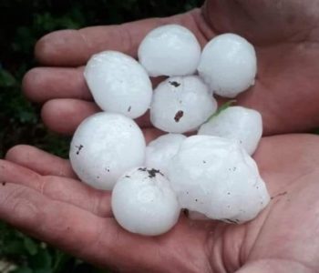 Nevrijeme u BiH, u pojedinim mjestima padao led veličine jajeta