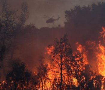 EVAKUIRANO 30 TISUĆA TURISTA: Požari bjesne na popularnom grčkom otoku