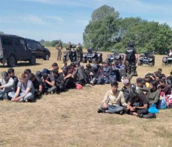 Velika akcija u Vojvodini, pronađeno 300 migranata s oružjem
