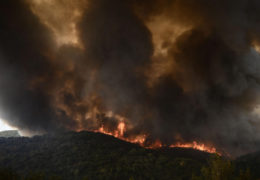 Grčka suočena s najvećim požarom u povijesti Europske unije
