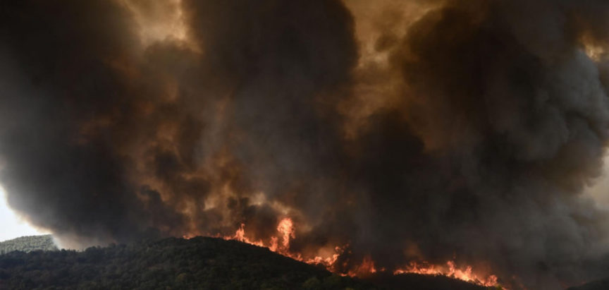 Grčka suočena s najvećim požarom u povijesti Europske unije