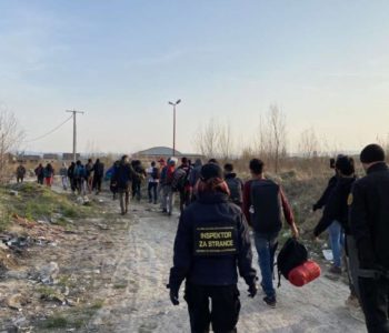 Migranti “zatvorili” i granicu u BiH, potrebno sustavno rješavati krizu