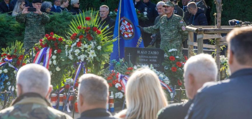 VUKOVAR: Obilježena 32. godišnjica pogibije generala Blage Zadre i bojnika Alfreda Hilla