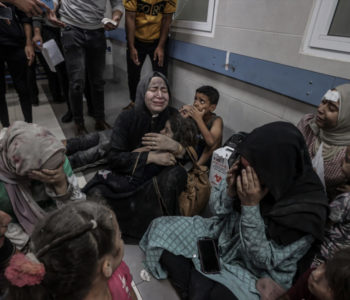 Vjerovali su da je tu sigurno: Stotine ubijenih u napadu na bolnicu u Gazi
