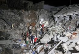 IZRAEL NAPAO PRAVOSLAVNU CRKVU: Najmanje dvoje mrtvih, desetine ispod ruševina