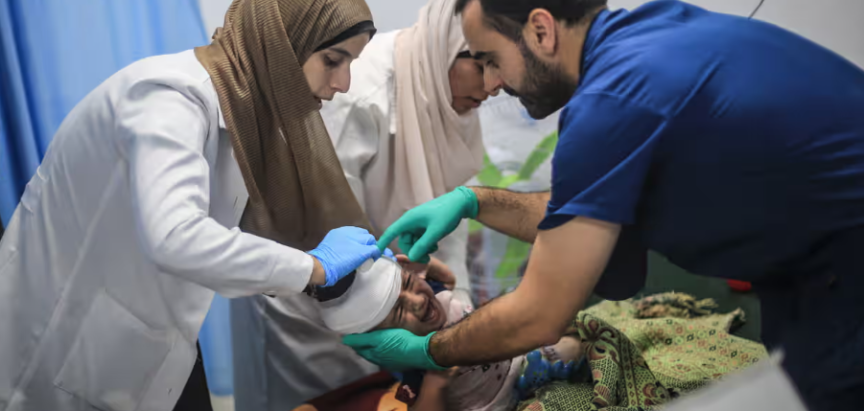 Iscrpljeni doktori južne Gaze prisiljeni da ostavljaju djecu da umru