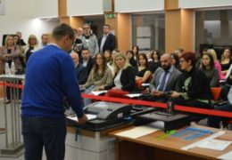 KOALICIJA “POD LUPOM”: “Bez elektronske identifikacije birača i skenera glasačkih listića izborna reforma nema smisla”
