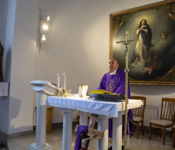 Novogodišnja čestitka don Drage Ćurkovića, župnika u Jablanici