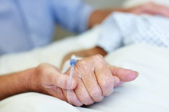 Francuska legalizirala potpomognuto samoubojstvo
