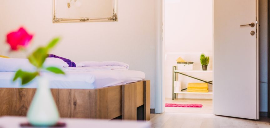 Javni poziv za podnošenje prijava za dodjelu bespovratnih sredstava u okviru projekta “Održivi turizam za zeleni razvoj duž staza Via Dinarice u BiH – Poboljšanje smještajne infrastrukture”