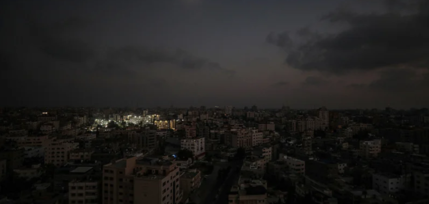 Izraelske snage opkolile bolnicu al-Shifa: “Pucaju na svakoga tko se kreće”