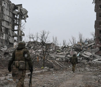 Rusi nezaustavljivo napreduju nakon pada Avdijivke, ukrajinska obrana se urušava