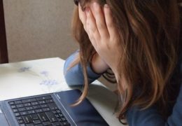 Neprijatnosti na internetu doživjelo više od 50 posto ispitane djece u BiH
