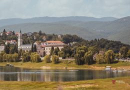 Utopile se dvije osobe na Šćitu