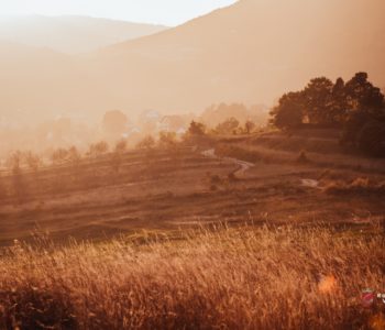 Očekuje se vruće razdoblje s povremenim pljuskovima i upozorenjima na ekstremne temperature
