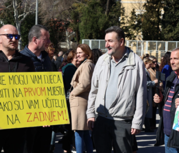 Dok Vlada HNŽ šuti, prosvjetari poručili: ‘Za dvije, tri godine neće imati tko da radi u školama’