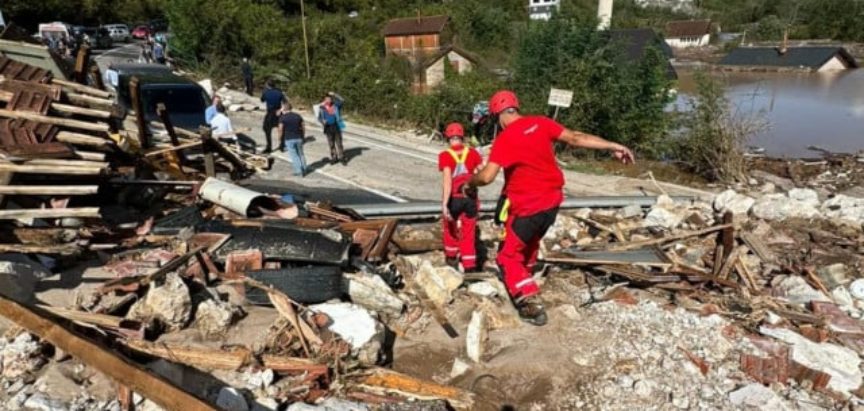 TUŽNE VIJESTI: Među žrtvama 29-godišnja trudnica, bračni par pronađen zagrljen