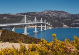 Amerikanac divljao kod Pelješkog mosta, vozio 100 km/h iznad ograničenja